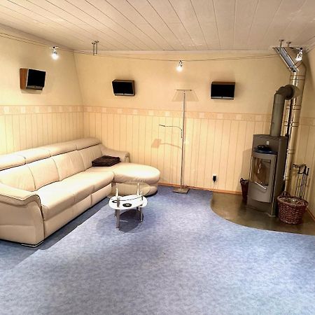 Ferienwohnung Michels แบร์นคาสเทล-คืสท์ ภายนอก รูปภาพ